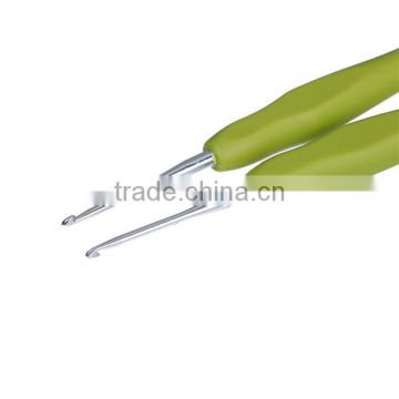 Factory Cheap Wholesale Green 13.7cm TPR Aluminum Crochet Hooks