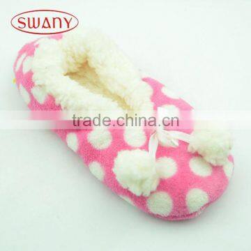 China good supplier cost price hot sell indoor slippers