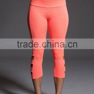 Factory Custom Dry Fit Supplex Lycra Capri Leggings Women Workout Pants photo-3