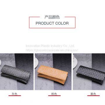 Personalized, Vintage Portable Soft Glasses Case; Fashionable, Crush-resistant Leather Sunglasses Case photo-4