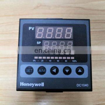 Honeywell temperature controller DC1040CL-701-000-E