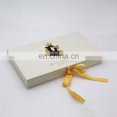 Hot style custom luxury  logo clothing packaging gift white magnetic paper boxes with ribbon