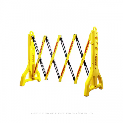 Expandable Plastic Traffic Barrier With PVC Injection Portable Temporary Barricades Traffic Fence Parking Barrier