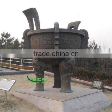 Bronze large Tripod sculpture for park decoration