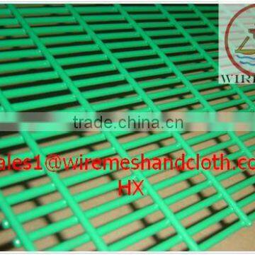 PVC coated welded wire mesh panel Iivestock metal fence panels