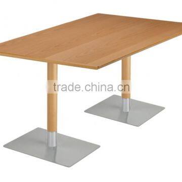 Modern restaurant table with metal base XT6891