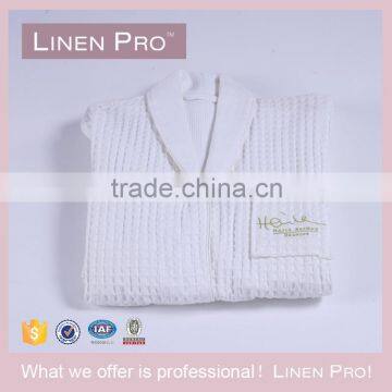 Wholesale Luxury Hotel Bathrobe/Velour Stripe Bathrobe /100% Cotton Bathrobe