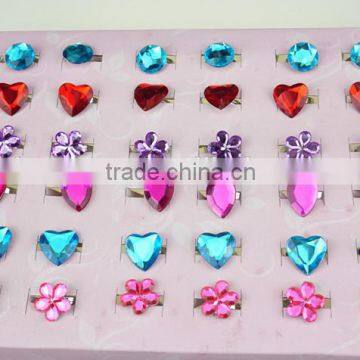 Plastic acrylic finger ring colorful glitter rings for kids                        
                                                Quality Choice