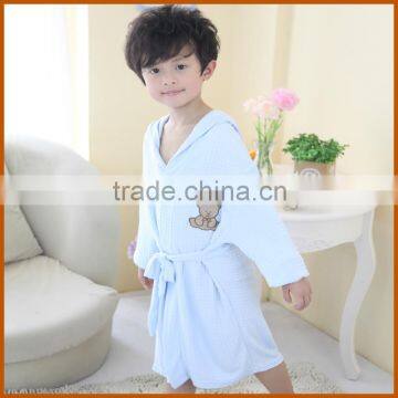 Bulksale Solid Color Eco Friendly Flannel Baby Bathrobe