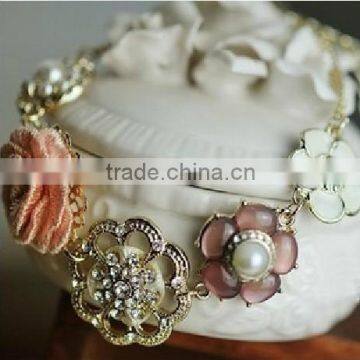 2014 Rose flower pearl fashion bracelet