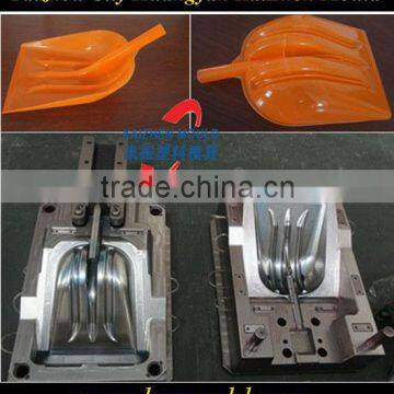 Plastic snow shovel mold manufacturer