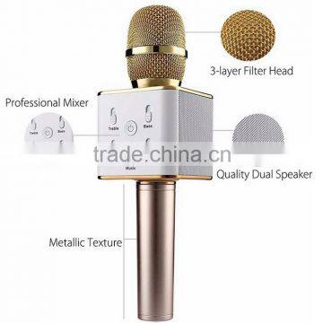 Q7 wireless bluetooth karaoke microphone with Speaker