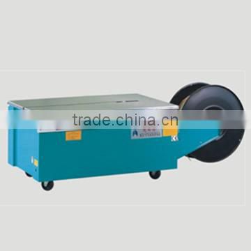 Easy to operate Low table box strapping machine for pack carton box