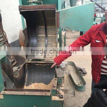 with two input ports wood crusher for wood logs and tree branches