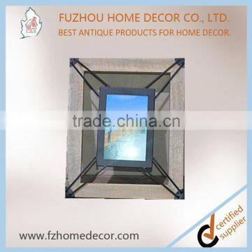 Hot Sell Customized Antique White Wood Photo Frame With Metal Decoration photo-2