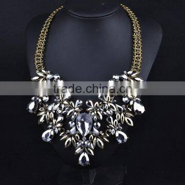 2015 Latest New Style Women Fashion Alloy Jewelry Necklace for Laddy