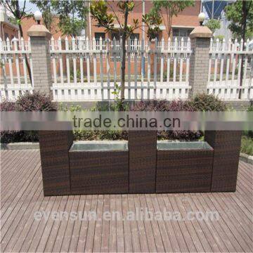 Nice and Elegant Wicker Connected 5 Pcs Flower Pot Set photo-4