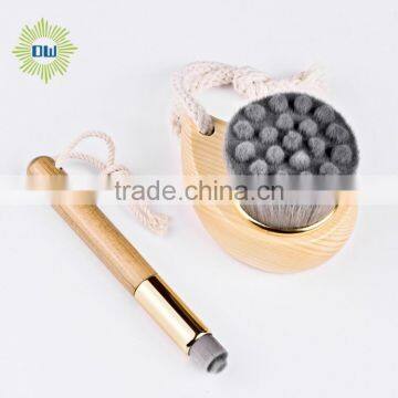 Facial Cleansing Brush Wooden Handle photo-5