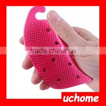 UCHOME Wholesale Multifunctional Silicone Fruit Scrubber Soft Vegetable Brush Vegtable Cleaning Wash Brush photo-3