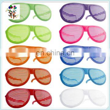 Cheap Plastic Jumbo Novelty Joke Big Shutter Party Glasses HPC-0602