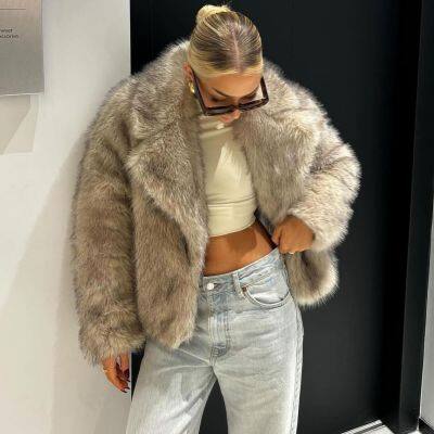 Eco-Friendly Lapel Collar Faux Fur Short Coat for Women Fashionable and Simple Design