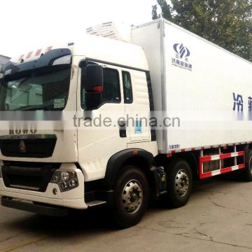 sinotruk-howo 8*4 refrigerator freezer truck