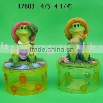 4-1/4"H Polyresin frog w/jewellery box