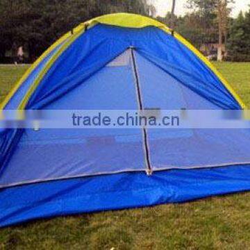 Dome outdoor camping tent for 3 persons