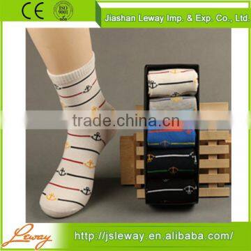 lastest China wholesale colorful basketball crew sock