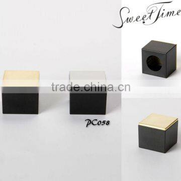 Various Designable Sarin Lid/cap for Perfume Bottle Sealing