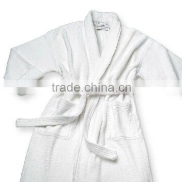 Classic white shawl collar velour bathrobe/Luxury hotel bathrobe