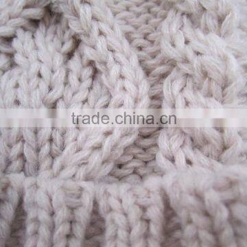 Knitted Pattern and Common Fabric Feature Knit Beanie photo-4