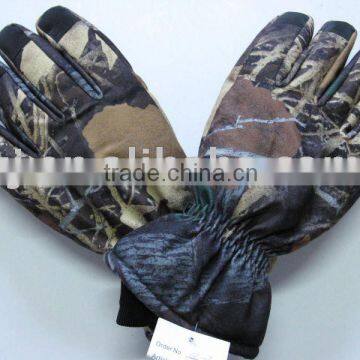 camouflage sports gloves