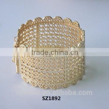 China fashion wholesale gold plated charm bracelet bangles