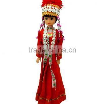 Decor National Doll