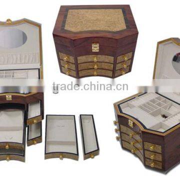 Luxurious Jewelry Case