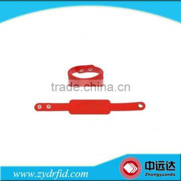 RFID Cheap Adjustable Silicone Wristband for Swimming Contest photo-5