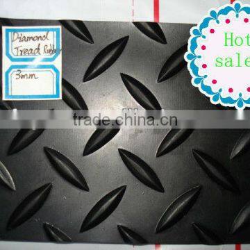 Diamond tread rubber sheet / rubber mat
