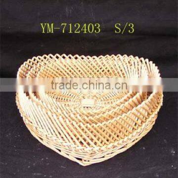 100% handmade heart shape willow fruit bread basketry