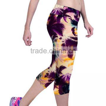 Specialized Fashion Yoga Capri Pant, Women 3/4 Tights photo-3