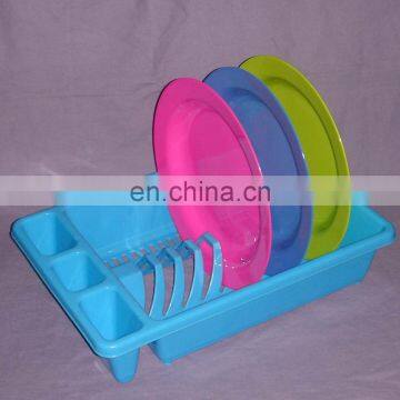 Small simple plastic plate rack