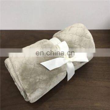 Hot Sale Wholesale Office Thick Flannel Coral Velvet Air Conditioner Lunch Break Blanket photo-6
