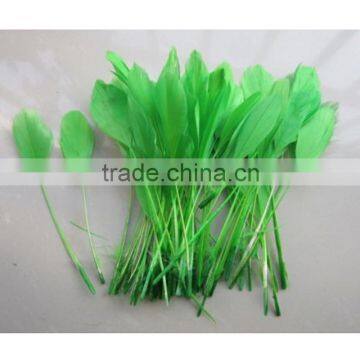 Wholesale Dyed White Trimmed Goose Feathers Artificial photo-4