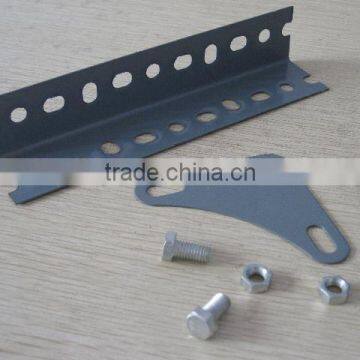 High Quality 38x38mm Powder Coated Slotted Steel Angle Bar photo-4