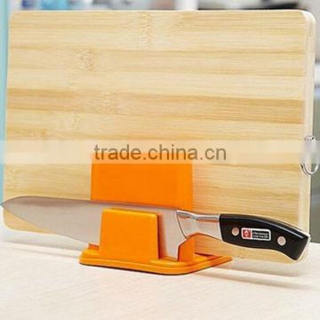 High quality plastic kitchen knife holder /colorful knife& chopping blockrack/knife rest kitchen storage