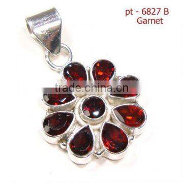 Indian Sterling Silver Garnet Gemstone Fashion Pendant