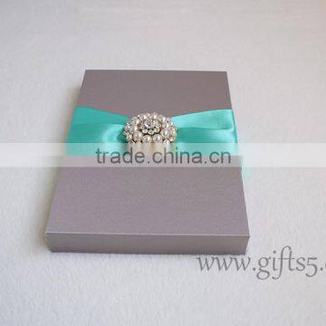 Elegant Silk Boxes for Invitations Wholesale