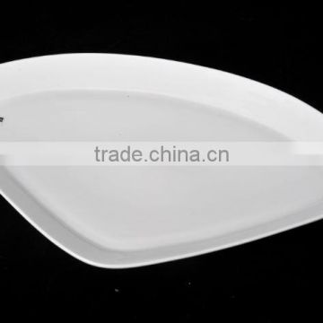 Shell shape durable porcelain dinner plate