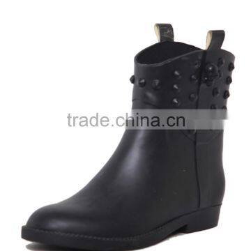 BLACK and PVC , diamond and glossy and safety and comfortable rain shoes