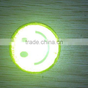 Diversification Reflecting Tin Badges Hot Sell